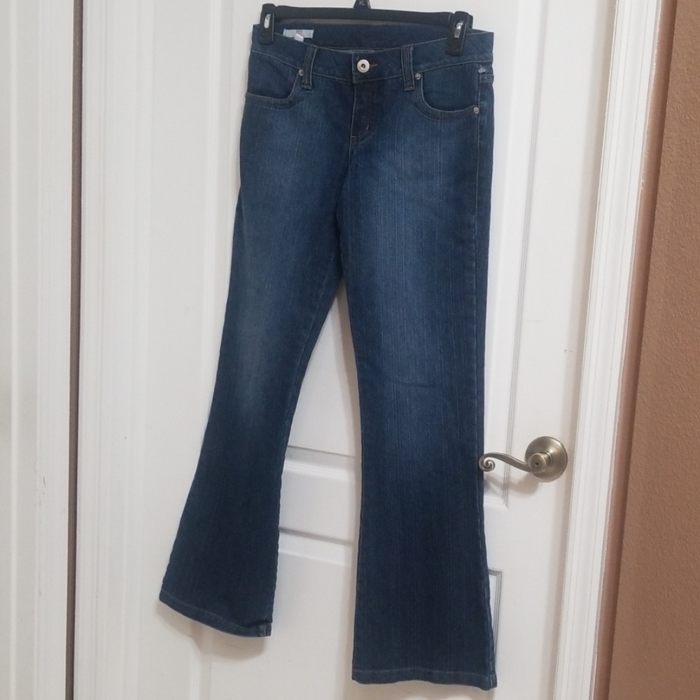 JLo Jean's Size 7